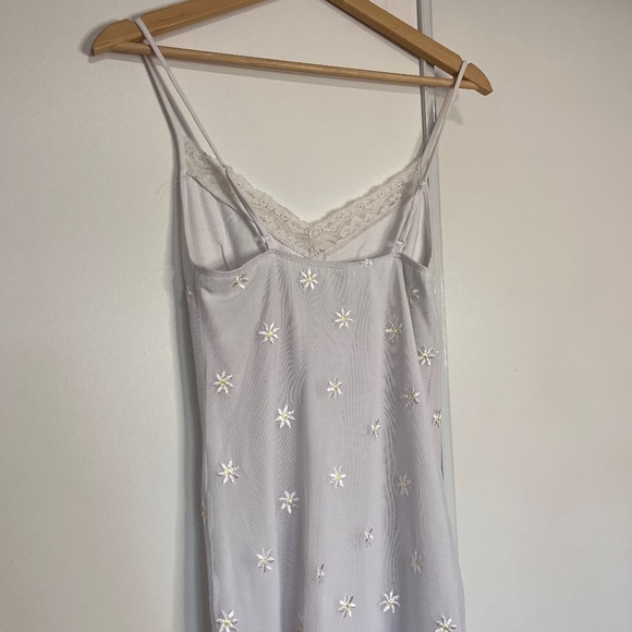 DAISY BODYCON DRESS IN WHITE DAISY EMBRO WHITE - Picture 6 of 7